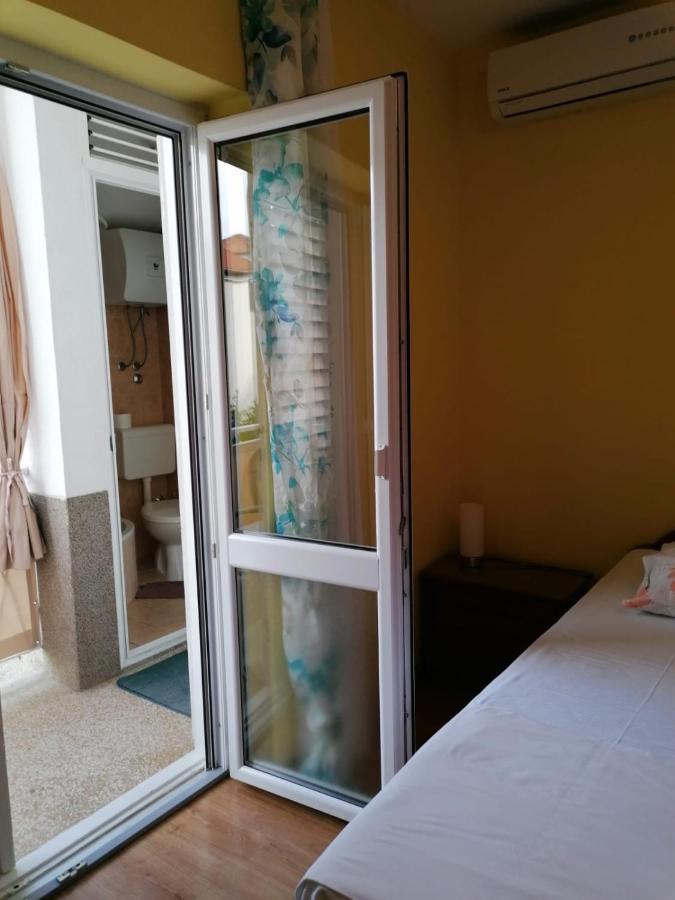 Guest House Lucija Makarska Dış mekan fotoğraf